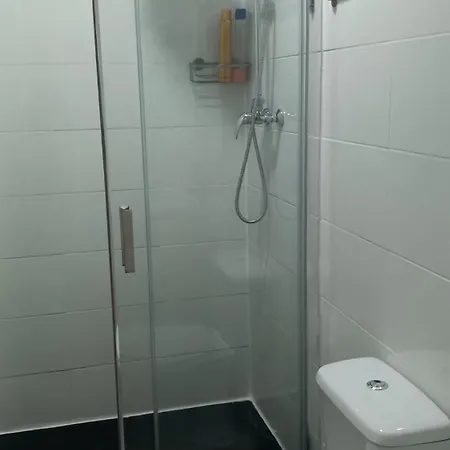 Bernardim Ribeiro - 1ª Andar Accommodatie bij particulieren Lissabon