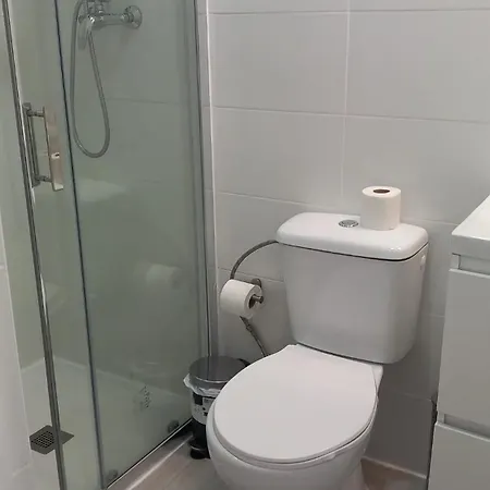 Bernardim Ribeiro - 1ª Andar Accommodatie bij particulieren Lissabon
